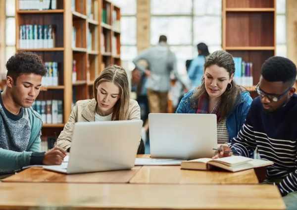 Online Learning Platforms and Student Engagement